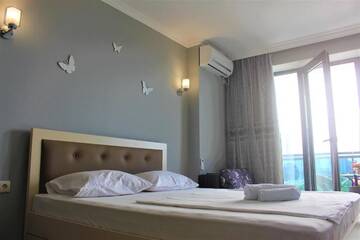 Фото номера Номер-студио с видом на море Отель Lux Apartment in The Beach Tower г. Батуми 36