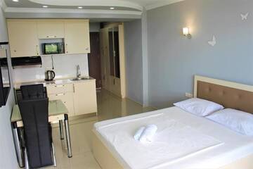 Фото номера Номер-студио с видом на море Отель Lux Apartment in The Beach Tower г. Батуми 35