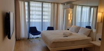 Фото номера Номер-студио с видом на океан Отель Twins tower Orbi city г. Батуми 30