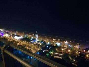 Фото номера Семейный суперлюкс Отель Twins tower Orbi city г. Батуми 13