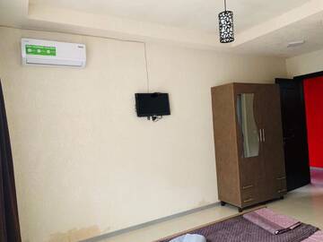 Фото номера Двухместный номер Делюкс с 1 кроватью Гостевой дом Alina Guesthouse г. Батуми 4