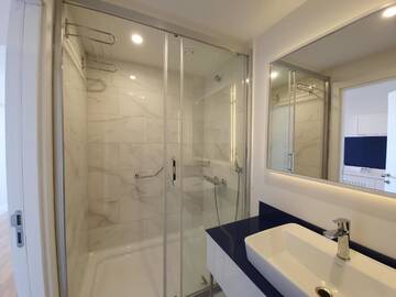Фото номера Апартаменты с видом на море Апарт-отели Batumi Orbi City Beach Studio Apartment г. Батуми 16