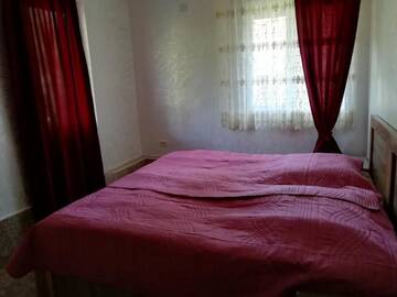 Фото номера Дом с 2 спальнями Дома для отпуска Romani Residence г. Батуми 52
