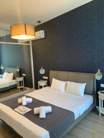 Фото номера Полулюкс с видом на море Отель Hotel Orbi Towers г. Батуми 11