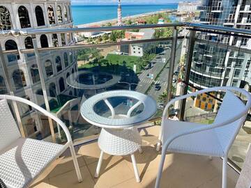 Фото номера Полулюкс с видом на море Отель Hotel Orbi Towers г. Батуми 14