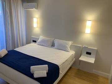 Фото номера Апартаменты с видом на море Отель Hotel Orbi City Center г. Батуми 24