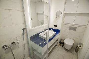 Фото номера Апартаменты с видом на море Отель Hotel Orbi City Center г. Батуми 22