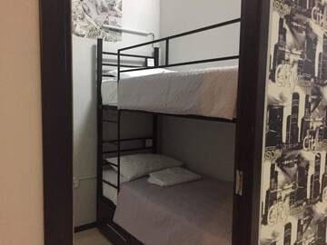 Фото номера Общий десятиместный номер для мужчин и женщин Хостелы HOSTEL SV г. Батуми 6