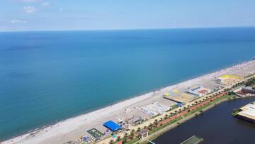 Фото номера Апартаменты-студио с видом на море Отель Orbi City Inn г. Батуми 4