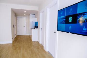 Фото номера Апартаменты с 2 спальнями Отель Orbi City Inn г. Батуми 10