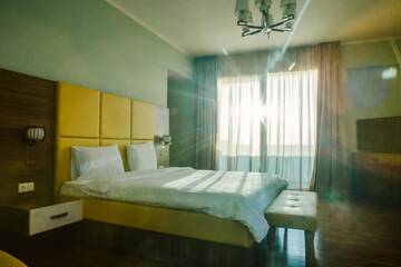 Фото номера Люкс с 2 спальнями Курортные отели Diana - Castello Mare г. Батуми 8