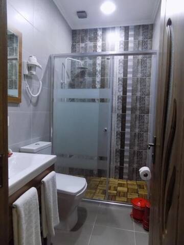 Фото номера Стандартный двухместный номер с 1 кроватью Гостевой дом palm hotel г. Батуми 4