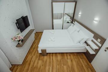 Фото номера Семейный номер с видом на море Отель Butic Home г. Батуми 3