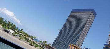 Фото номера Номер-студио Делюкс с кроватью размера &quot;king-size&quot; Апарт-отели BATUMI BEACH TOWER SEA FRONT APARTHOTEL г. Батуми 24
