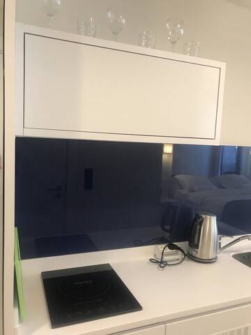 Фото номера Большой двухместный номер с 1 кроватью Отель Orbi City super room г. Батуми 6
