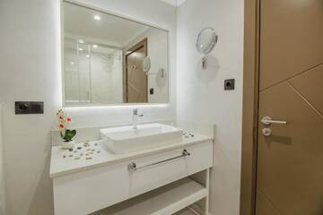 Фото номера Люкс с 2 спальнями Отель Hotel Kanzler г. Батуми 13