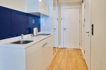Фото номера Апартаменты-студио с видом на море Апарт-отели Heaven apartments in Orbi City г. Батуми 17