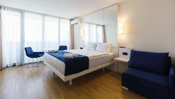 Фото номера Номер-студио с видом на море Отель Seaside VIP40 Hotel г. Батуми 11