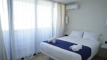 Фото номера Семейный номер с балконом Апарт-отели Best Batumi Apartments г. Батуми 3