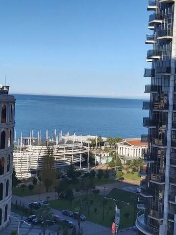 Фото номера Апартаменты с видом на море Апарт-отели Orbi Sea Tower г. Батуми 50