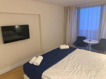 Фото номера Апартаменты-студио с видом на море Апарт-отели Orbi city sea view г. Батуми 12
