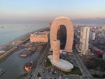 Фото номера Апартаменты с видом на море Апарт-отели Orbi city sea view г. Батуми 3